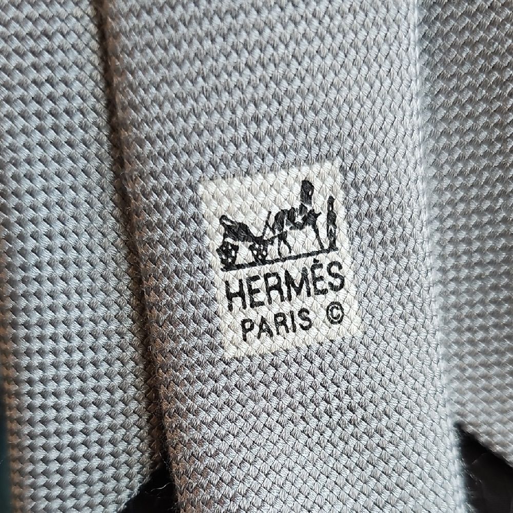 Hermès Silver Tie Luxury With Hermes Tie Box - Picture 4 of 9